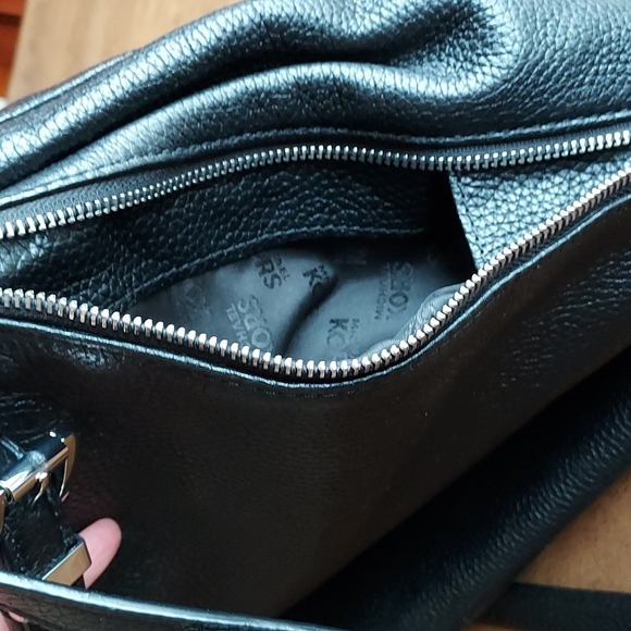 SOLD Michael Kors Large Pebbled Leather Bag, EUC - Picture 12 of 12